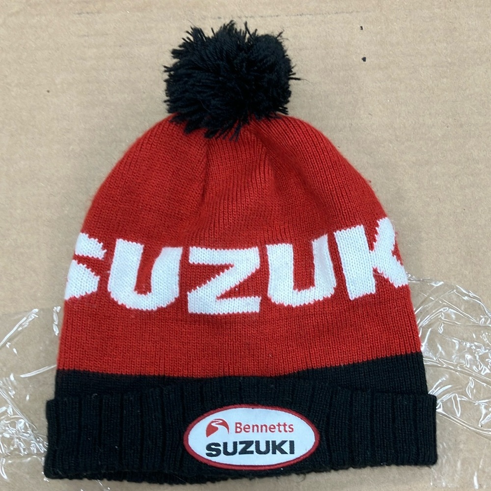 Suzuki Bennett’s winter hat